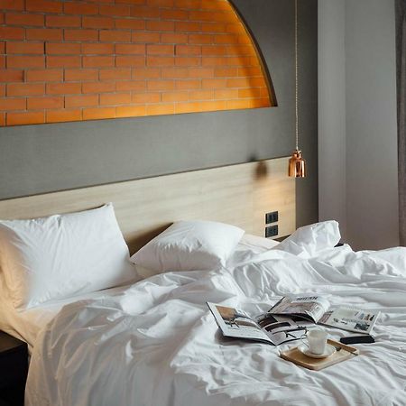 Clay Hotel Udonthani 외부 사진