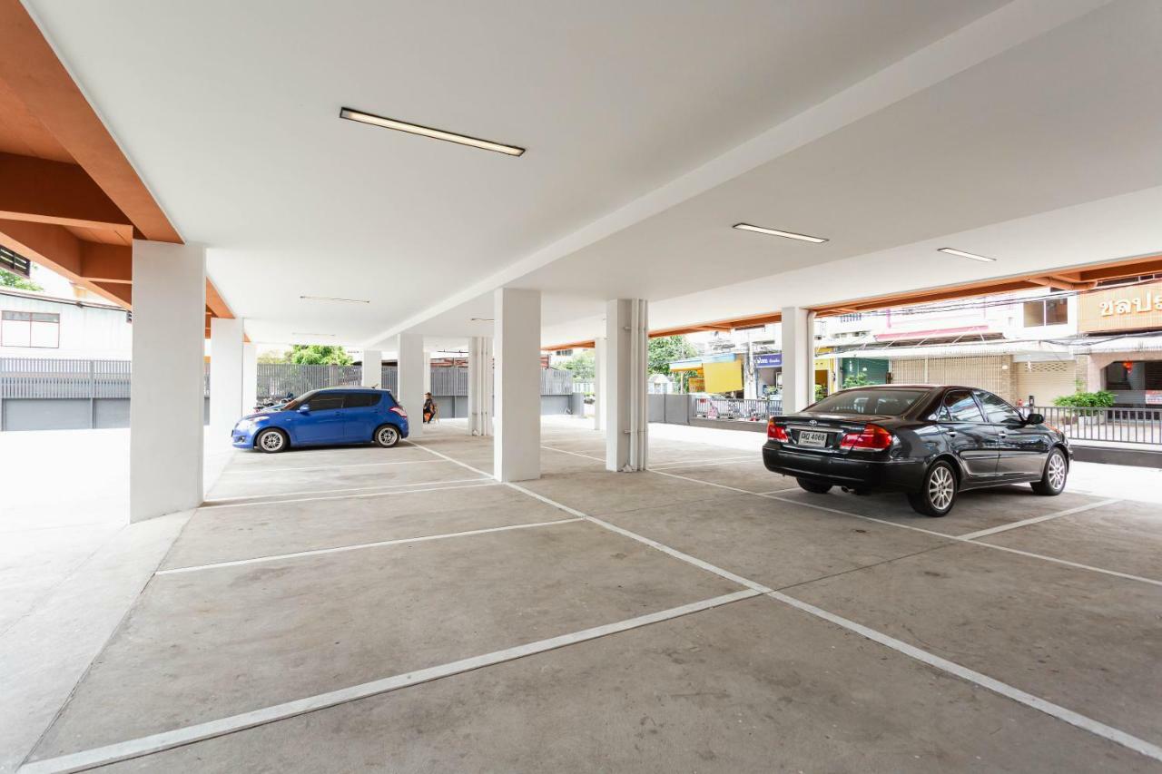 Clay Hotel Udonthani 외부 사진